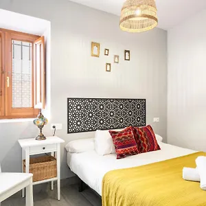  Apartamento Warm Albayzin - Free Parking 15 Min Away